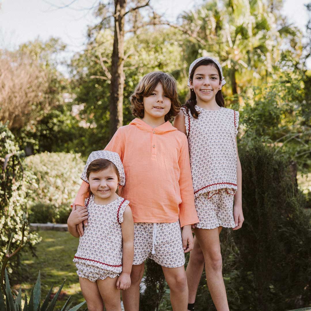 Bermudas con volante Loto