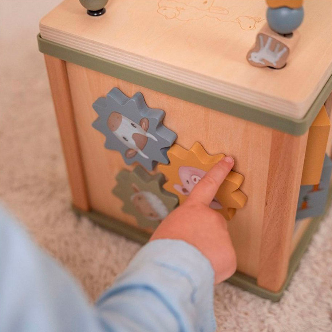 Cubo de actividades "Pequeña granja"