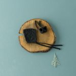 gorrito y patucos muñeca