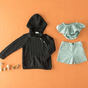 jersey capucha negro