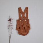 Cubrepañal con tirantes micropana brique